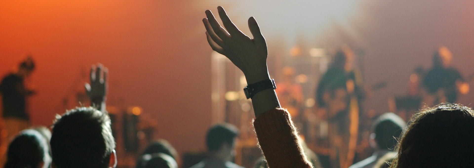 Events_1920x680_unsplash